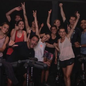 Cours de Spinning dans la Bonne Humeur